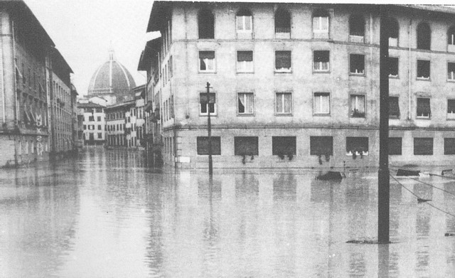 Alluvione di Firenze: dopo 50 anni la città e il suo patrimonio restano in pericolo